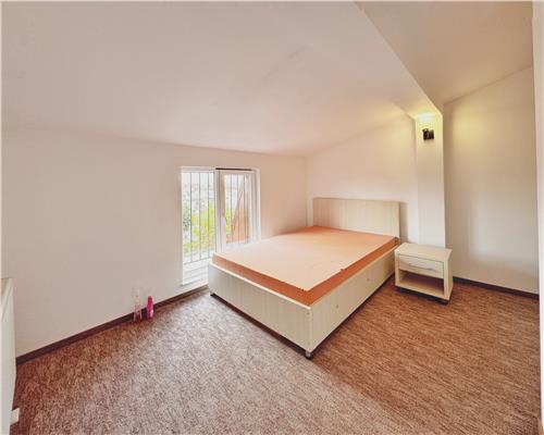 Apartament 3 camere, zona ultracentrala, str. G. Bilascu