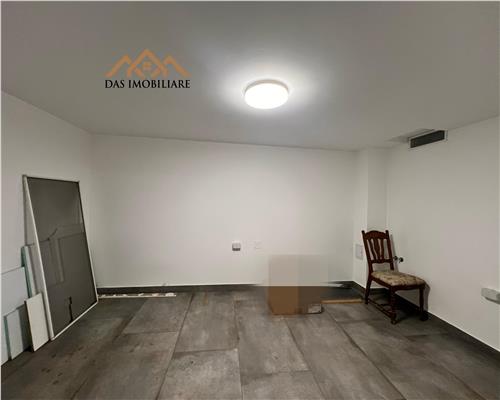 Spatiu comercual, str. Scolii , Baia Mare