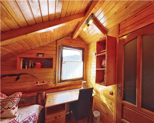 Cabana din lemn, Coas, zona de cabane