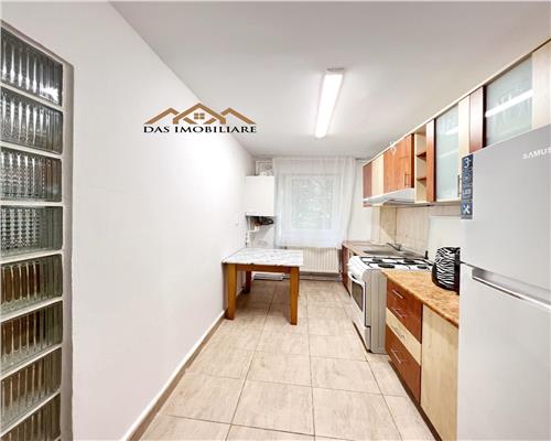 inchiriere ap. 2 camere, parter zona str. Moldovei