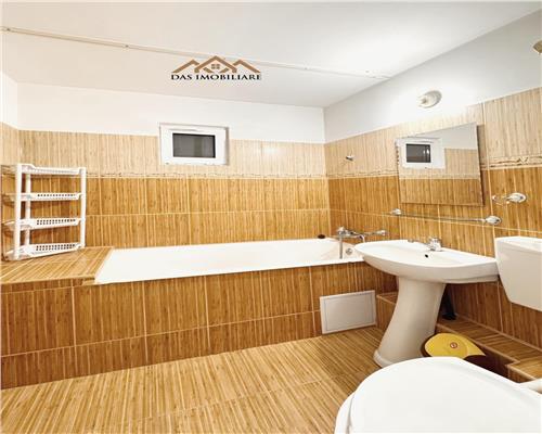 Apartament 2 camere decomandat, etaj intermediar, str. Dobrogei