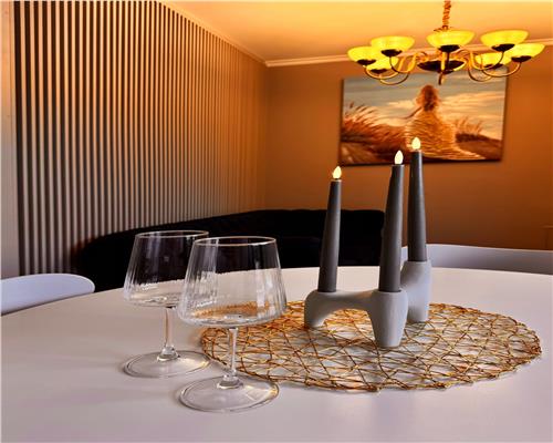 Inchiriere regim hotelier, blocul nou de pe Minerilor