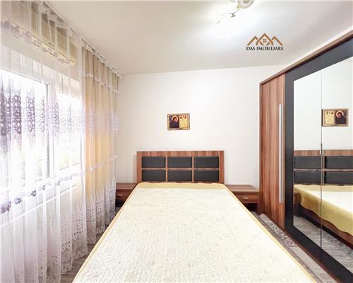 Apartament 2 camere decomandat, etaj 4, zona Granicerilor