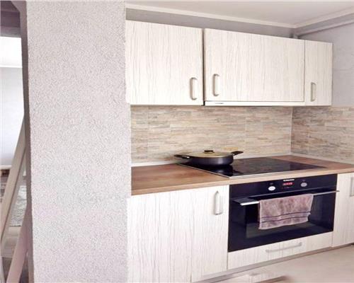 Apartament 2 camere, decomandat, etaj 3, str. Vasile Alecsandri