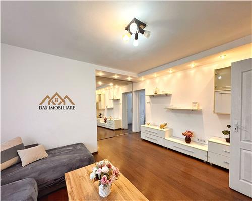 Ultracentral, apartament 2 camere semidecomandat, etaj intermediar