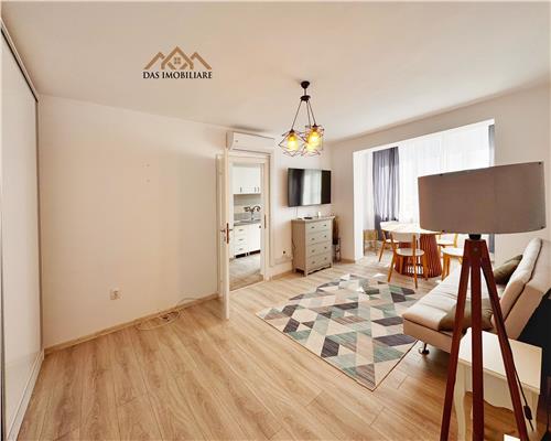 Zona 0 , apartament 2 camere, etaj intermediar