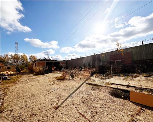 2000 MP teren cu hala, pe platforma IMMUM, zona Cozmircom