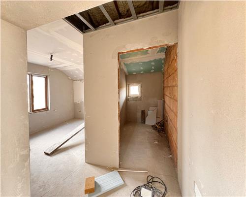 Casa cu etaj , la stadiul de semifinisat, Bargau, com. Cicarlau