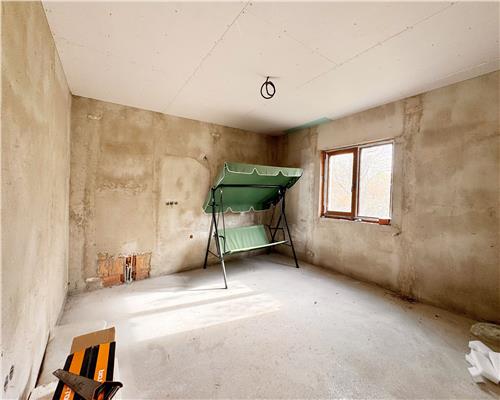 Casa cu etaj , la stadiul de semifinisat, Bargau, com. Cicarlau