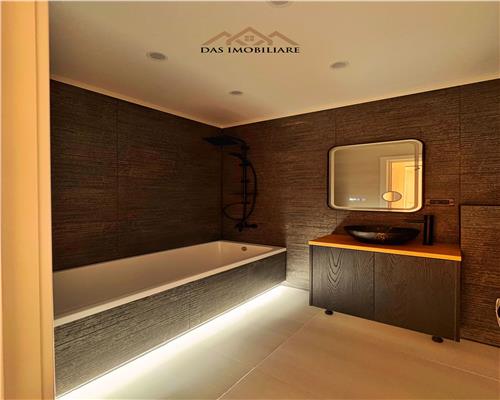 Apartament 3 camere, etaj 1, bloc nou