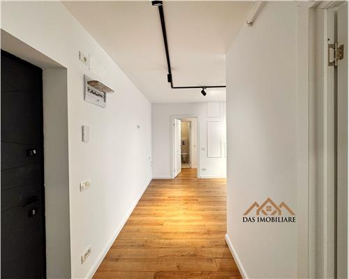 Apartament 3 camere, etaj 1, bloc nou