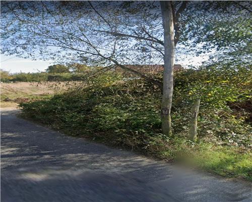 Teren intravilan Rus, la drum asfaltat