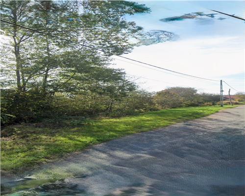 Teren intravilan Rus, la drum asfaltat