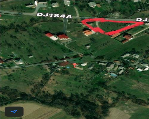 Teren intravilan Rus, la drum asfaltat