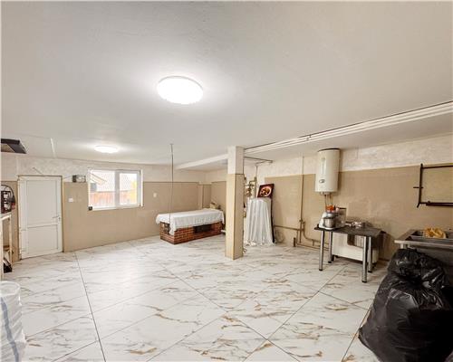 Cladire cu functiune de brutarie, birouri, bar si locuinta, in Ardusat