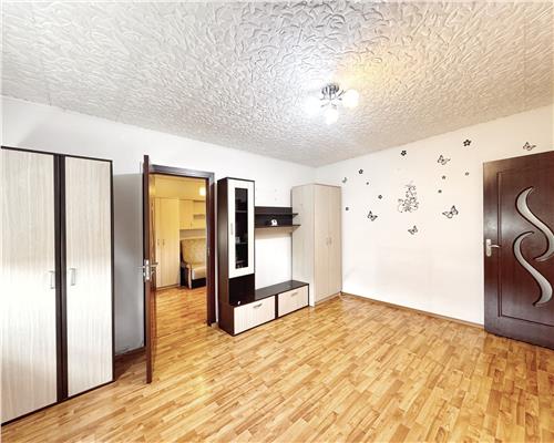 Apartament 2 camere, etaj 4 , str. George Cosbuc