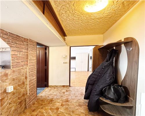 Apartament 2 camere, etaj 4 , str. George Cosbuc