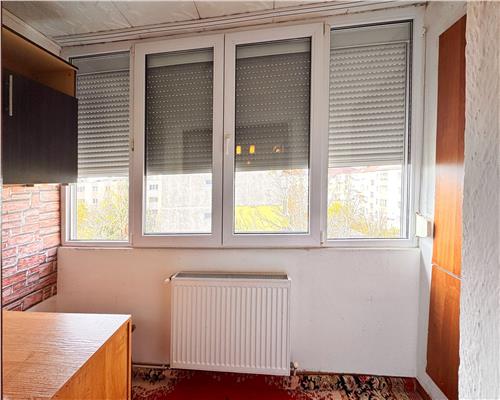 Apartament 2 camere, etaj 4 , str. George Cosbuc