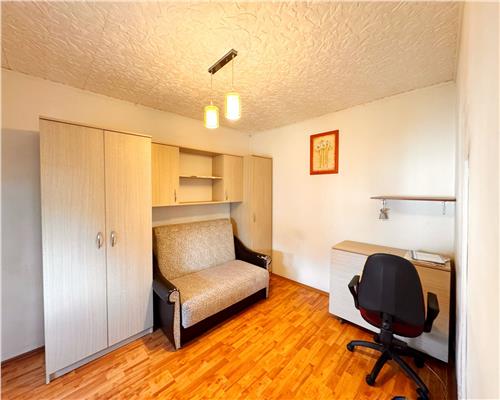 Apartament 2 camere, etaj 4 , str. George Cosbuc