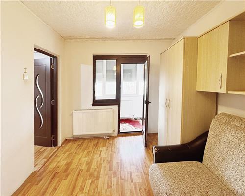 Apartament 2 camere, etaj 4 , str. George Cosbuc