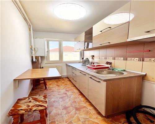 Apartament 2 camere, etaj 4 , str. George Cosbuc