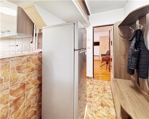 Apartament 2 camere, etaj 4 , str. George Cosbuc