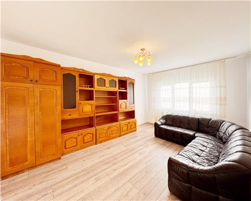 Apartament 3 camere, decomandat, str. Vlad Tepes