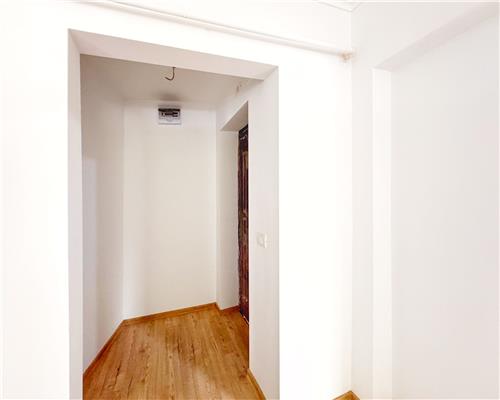 Inchiriere spatiu pretabil cabinet, salon, str. Transilvaniei