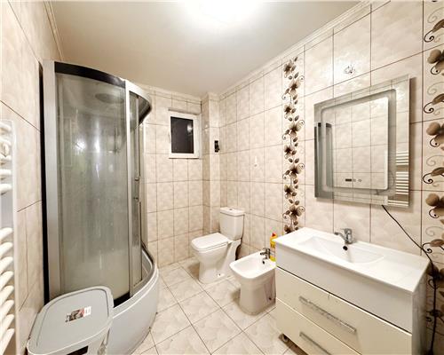 Casa cu etaj si 43 ari teren, Borlesti