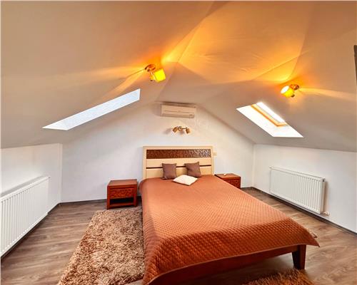 Apartament 3 camere si loc de parcare zona Marul de Aur