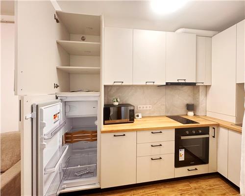 Garsoniera in bloc nou, str. Stefan cel Mare