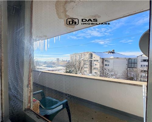 Apartament 4 camere, str. Ioan Slavici