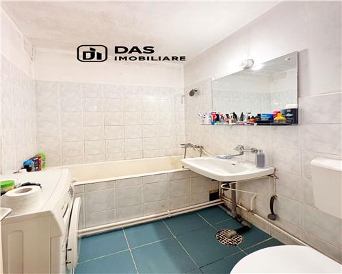 Apartament 4 camere, str. Ioan Slavici