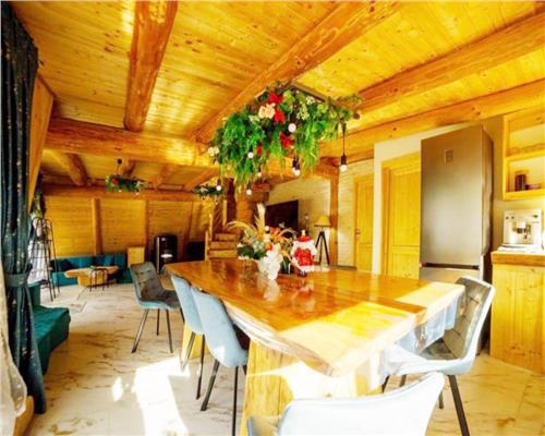 Cabana Aframe ,, Padurea Cerbilor