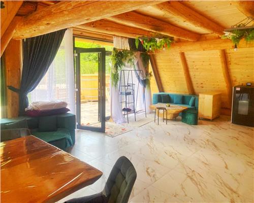 Cabana Aframe ,, Padurea Cerbilor