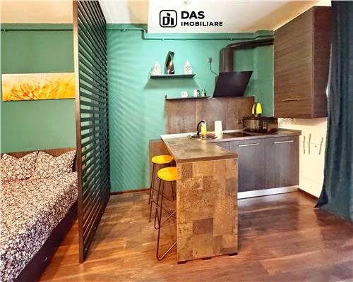 Ultracentral, etaj intermediar, garsoniera de vanzare