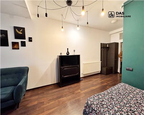 Ultracentral, etaj intermediar, garsoniera de vanzare