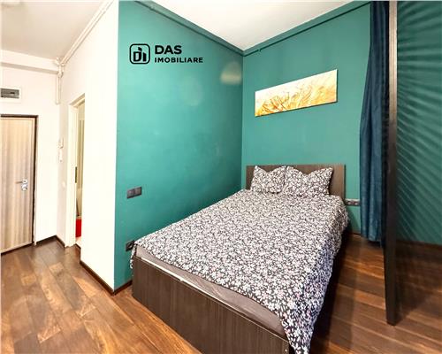 Ultracentral, etaj intermediar, garsoniera de vanzare