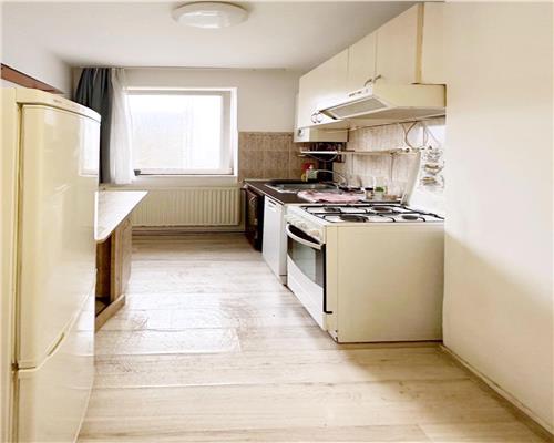 Apartament 2 camere , de inchiriat ,Zona Albina