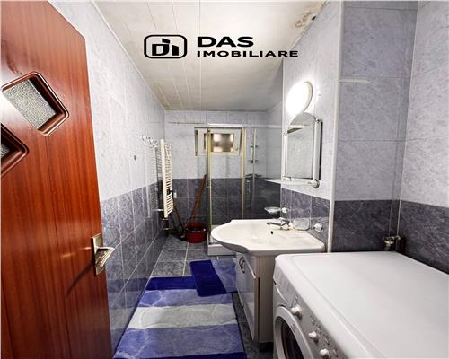 Apartament la parter, 2 camere , str. Cuza Voda