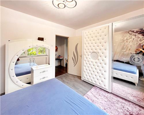 Apartament 2 camere, str. George Cosbuc, zona scolii 11