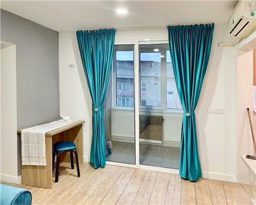 De inchiriat 3 camere Aleea Amurgului