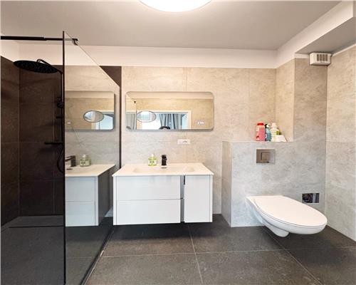 Studio modern cu terasa si loc de parcare, str. Anton Pann