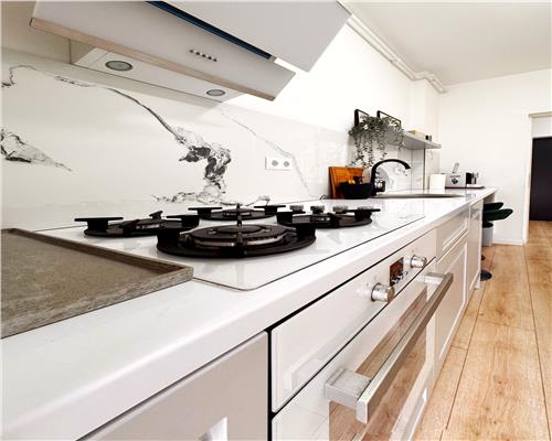 Apartament cu 1 camera, loc de parcare, bloc nou zona Centru Vechi