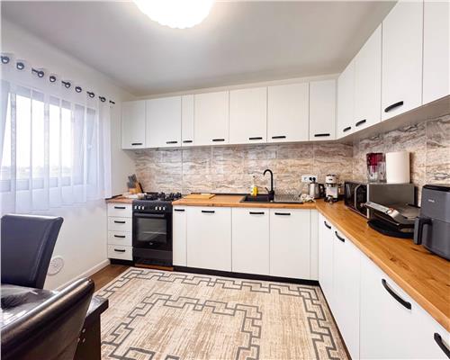 Casa cu 4 camere, pe un nivel, cu 5 ari teren, Catalina