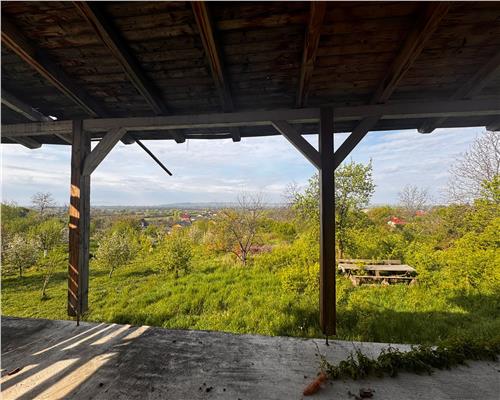 Casa cu etaj la rosu, Cicarlau , zona centrala