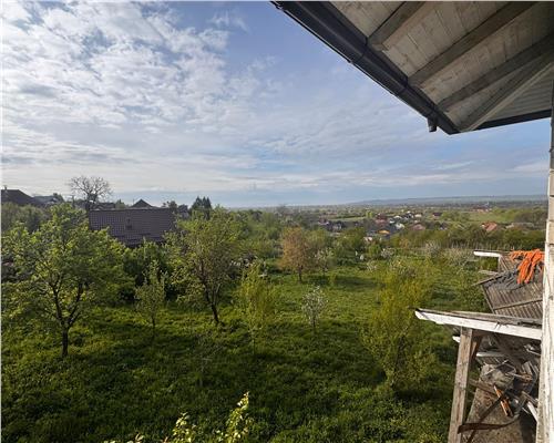 Casa cu etaj la rosu, Cicarlau , zona centrala