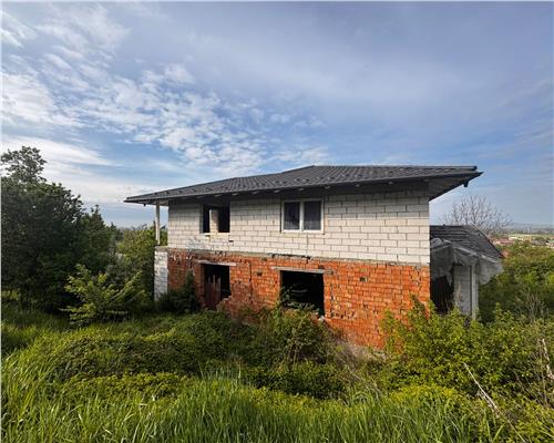 Casa cu etaj la rosu, Cicarlau , zona centrala