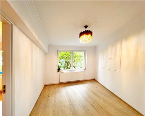 Ultracentral, str. Transilvaniei, apartament 2 camere si boxa