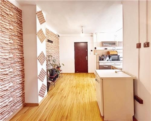Apartament 2 camere decomandat, ultracentral